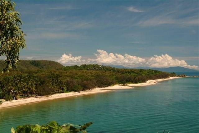 Beachfront in Beautiful Oak Beach Picture 1