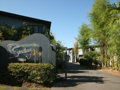 LIFESTYLE BY THE BEACH Picture