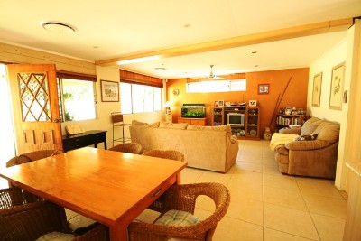 Entertainers Delight!!!! Picture Entertainers Delight!!!! Picture