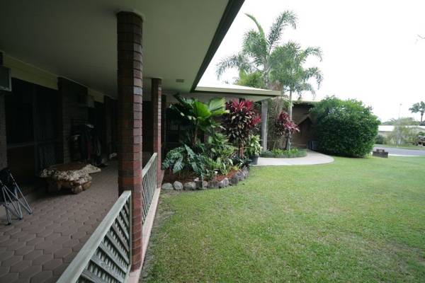 Owners Commited, Property Must Be Sold Picture 3