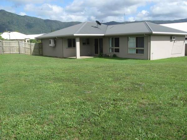 A VERY MERRY CHRISTMAS SPECIAL @ $280.00 per week for first 3 months Picture 2