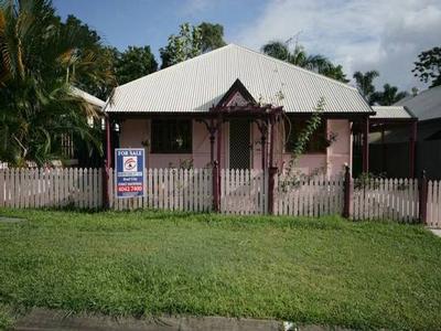 Pretty as a Picture - "Rose Cottage" Picture