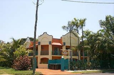 Minutes to town Picture Minutes to town Picture