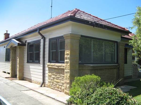 Freshy family home Picture 1