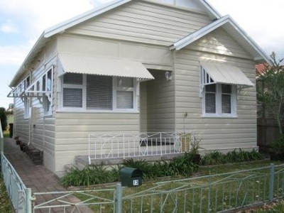 LOVELY NEAT HOME Picture LOVELY NEAT HOME Picture