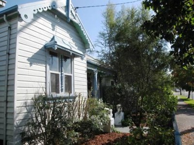 A STUNNING COMBINATION OF PERIOD DETAILS & CONTEMPORARY DESIGN Picture