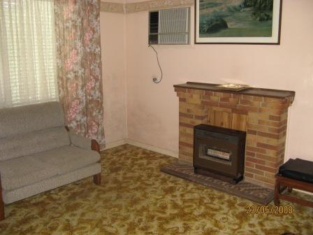 CONVENIENT LOCATION Picture 2