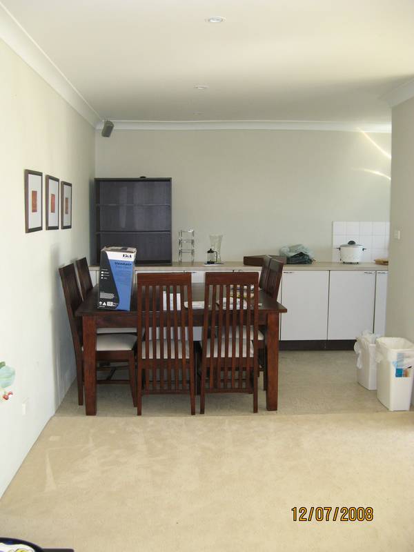 FULLY FURNISHED UNIT! Picture 2