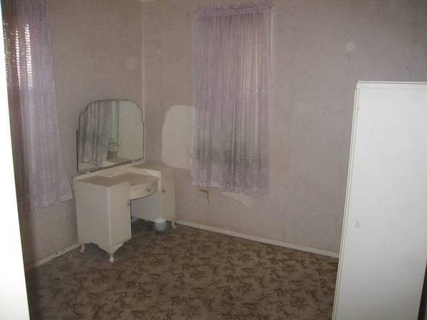 OUTSTANDING OPPURTUNITY Picture 3