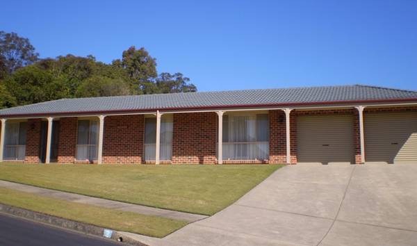 ELEVATED WITH VIEWS Picture 1