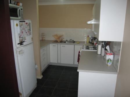 LOW MAINTENANCE LIVING Picture 2