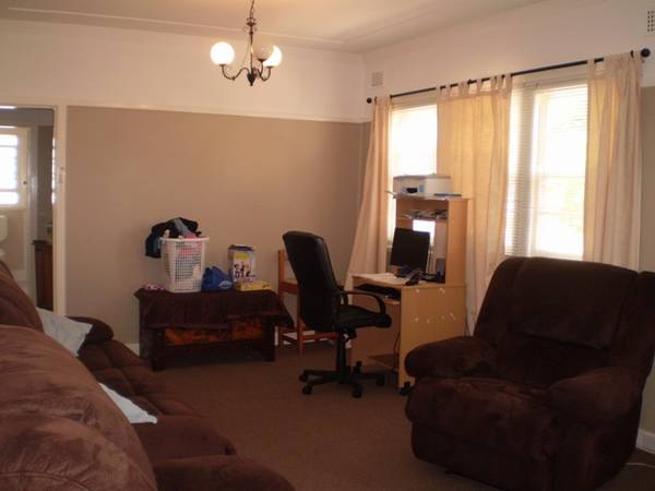 TIDY HOME ON BIG BLOCK Picture TIDY HOME ON BIG BLOCK Picture