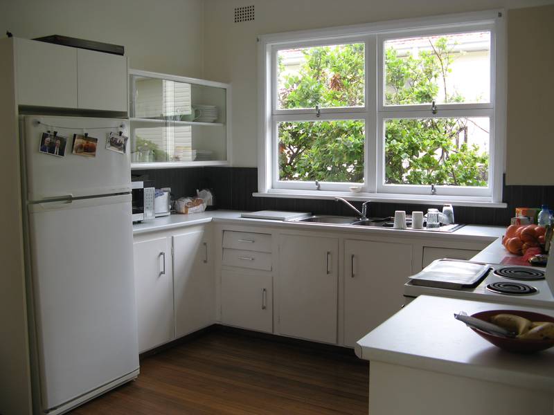 FULLY RENOVATED Picture 1