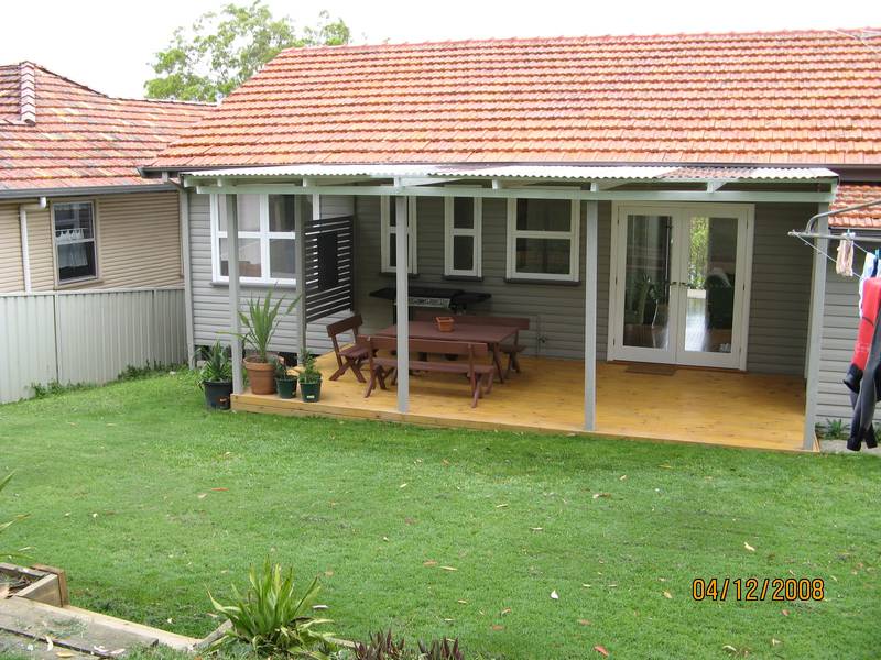 FULLY RENOVATED Picture 2