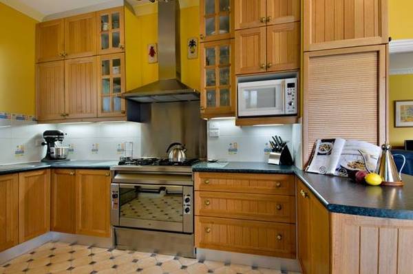 EXPECT TO BE IMPRESSED Picture