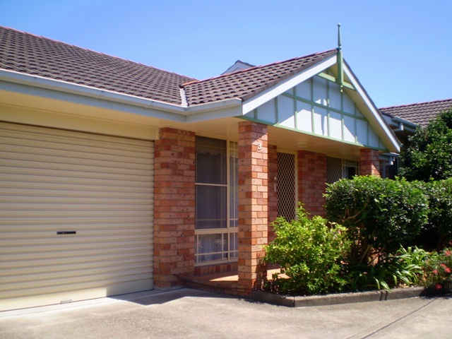 MOST CONVENIENT LOCATION Picture 1