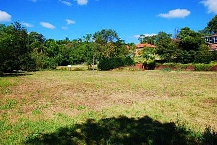 VACANT BUILDING BLOCKS Picture 3