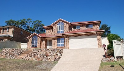 LARGE HOME FOR THE GROWING FAMILY Picture