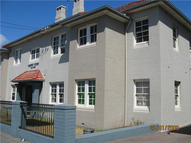 WALK TO THE BEACH Picture 1