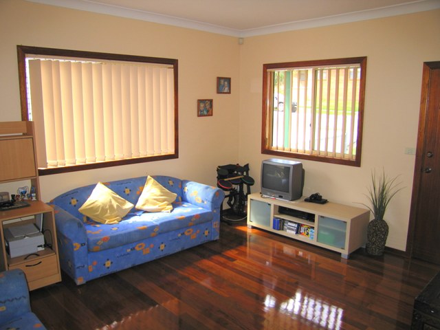 TAKE A CLOSE LOOK Picture 3