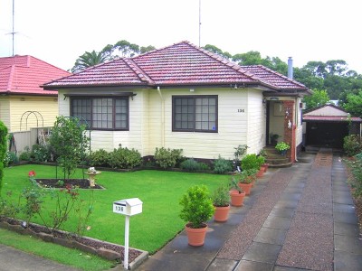 IMMACULATELY PRESENTED HOME Picture