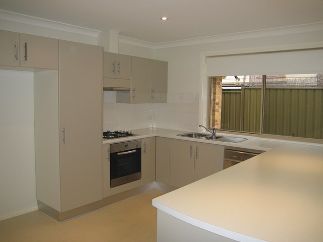 NEAR NEW BRICK HOME Picture 3