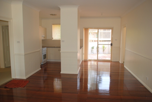 TOTALLY RENOVATED INTERIOR Picture 2