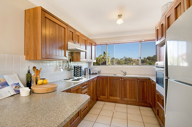 STYLISH HOME IN A PEACEFUL SETTING - currently tenanted at $450 per week Picture 3