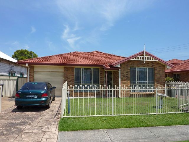 IT'S IMMACULATE! Picture 1