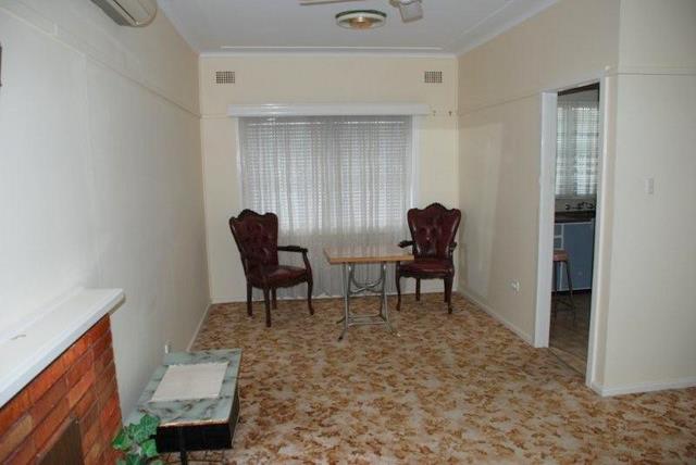 FIRST HOME/INVESTMENT Picture 3