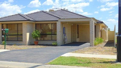 DOWNSIZE IN STYLE Picture