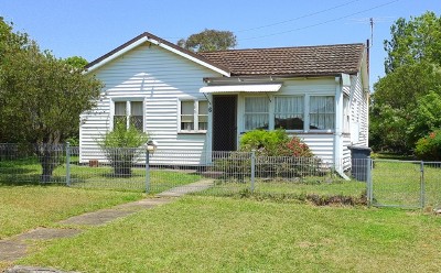 POTENTIAL DEVELOPMENT SITE OR RENOVATORS PROJECT Picture POTENTIAL DEVELOPMENT SITE OR RENOVATORS PROJECT Picture