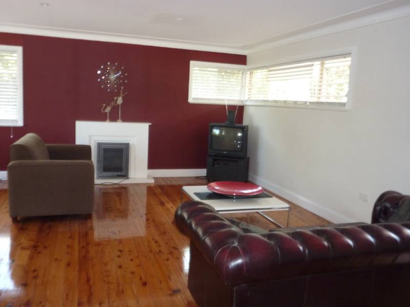 OPEN FOR INSPECTION TUESDAY 5 JANUARY 2010 @ 4:30 TO 4:45 Picture 2