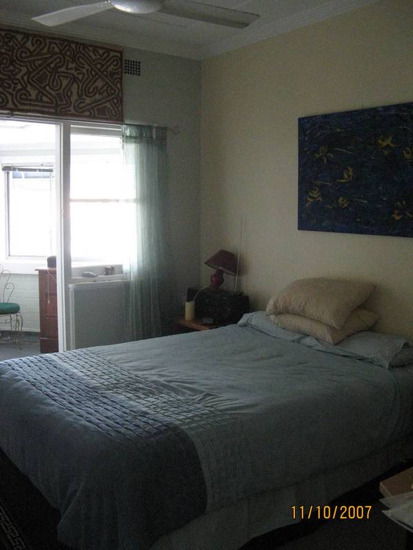 GREAT 3 BEDROOM APARTMENT! Picture 1