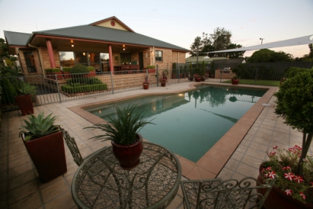 EXEPTIONAL PROPERTY IN POPULAR LOCATION Picture 1