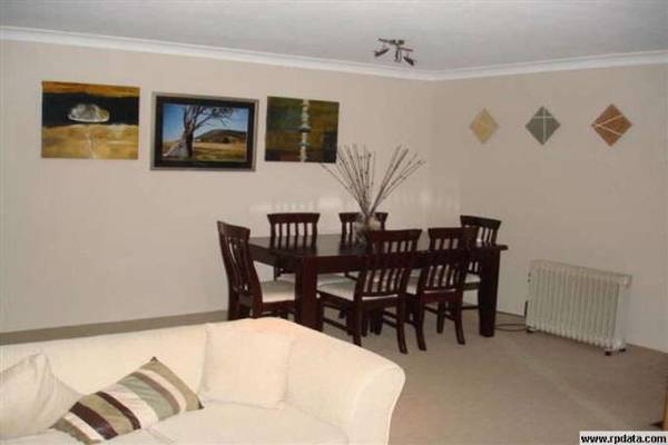 Massive Floor Plan & Close to All Amenities Picture 3