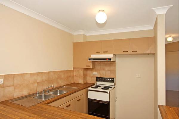 Top Floor with North-East Aspect Picture 3