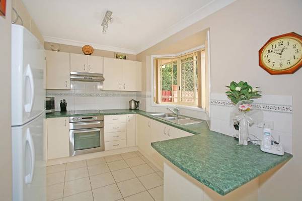 2 Bedroom Villa in Lovely Complex Picture 2