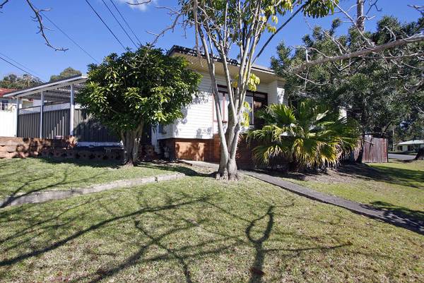 3 Bedroom Home PLUS 2 Bedroom Flat Picture 1