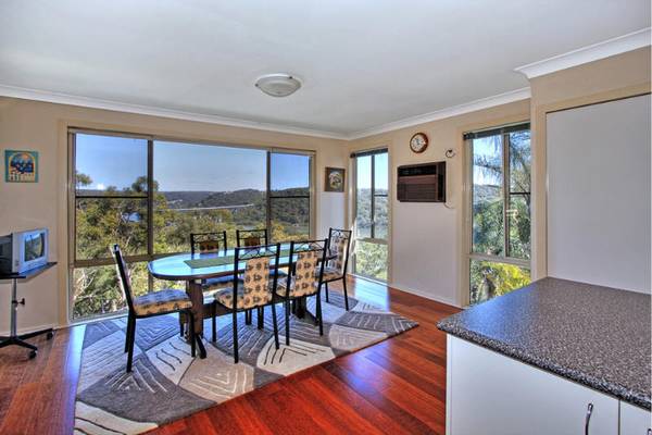ULTIMATE IN PRIVACY, SUPERB OUTLOOK & PEACEFUL SURROUNDS Picture