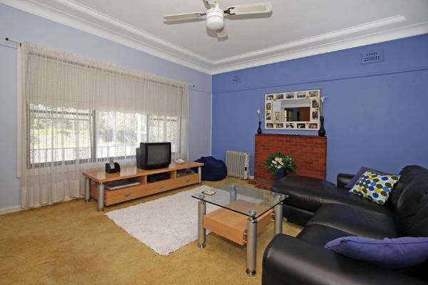 745sqm Corner Block Picture 3