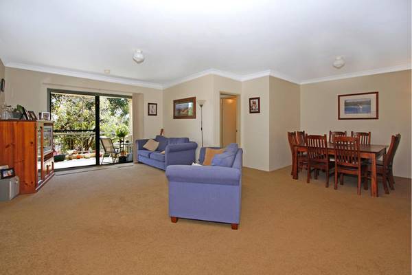 Huge North Facing Unit Picture