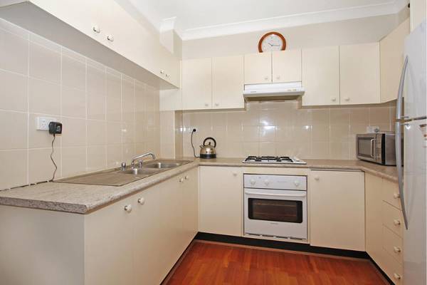 Huge North Facing Unit Picture