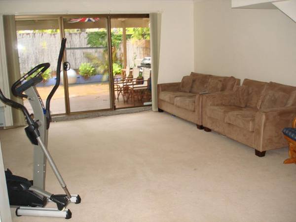 Townhouse at Unit Price Picture