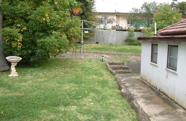 3 Bedroom Home Plus 1 Bedroom Flat Picture 3 Bedroom Home Plus 1 Bedroom Flat Picture