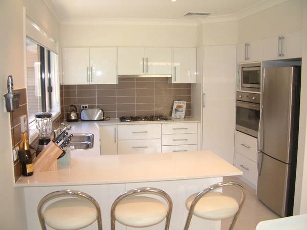 4 BEDROOM PLUS STUDY CONTEMPORARY DESIGN IN DRESS CIRCLE LOCATION Picture 4 BEDROOM PLUS STUDY CONTEMPORARY DESIGN IN DRESS CIRCLE LOCATION Picture