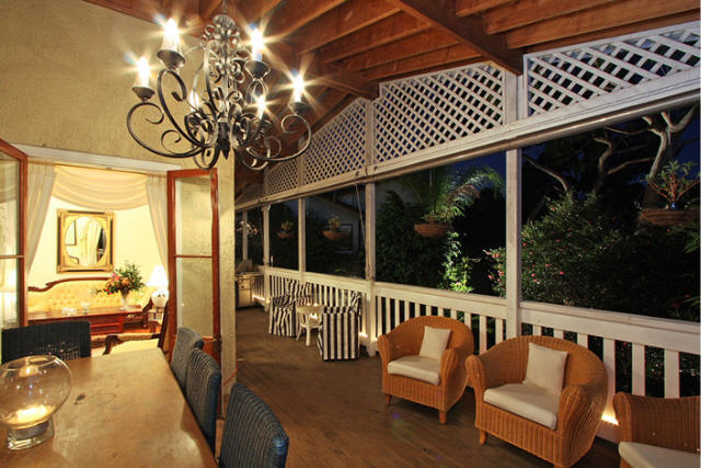 Perfect for the Entertainer! Picture