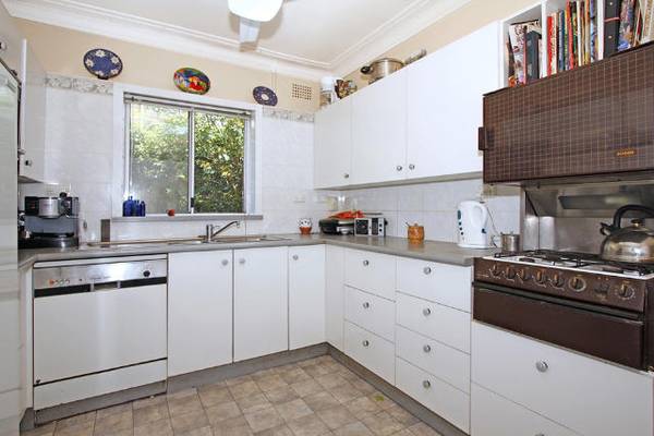 Over 1,000m2 of Land Picture