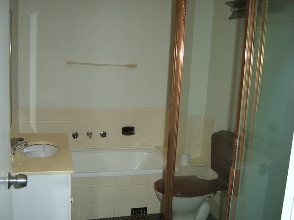 2 BEDROOM UNIT Picture 2 BEDROOM UNIT Picture