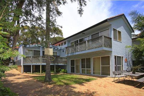 Deceptively Large Family Home in Quality Location Picture 3